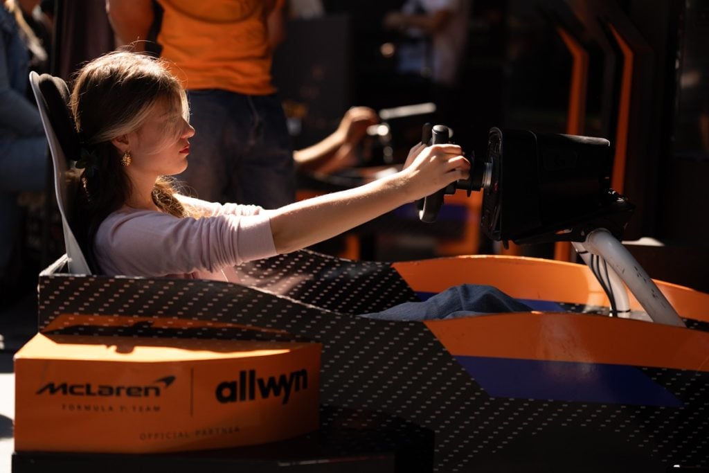 Η Πάτρα μπαίνει στον… χάρτη της Formula 1 - Το showcar της McLaren F1 Team θα βρίσκεται την Κυριακή 19 Οκτωβρίου στην πλατεία Τριών Συμμάχων