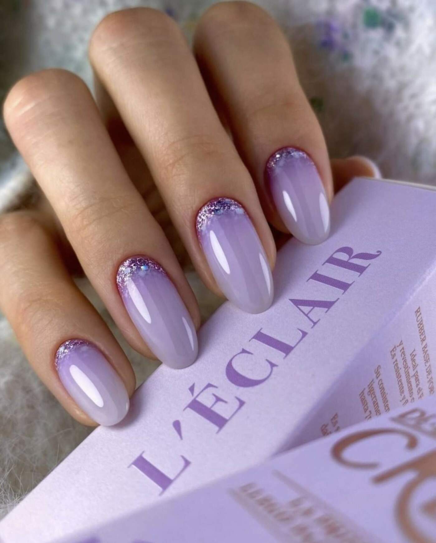 Lavender nails: 10 ιδέες για να υιοθετήσεις το ωραιότερο χρώμα της άνοιξης